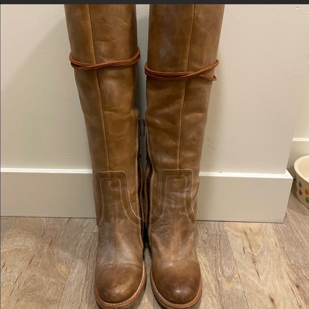 FreeBird — Cosmo boots